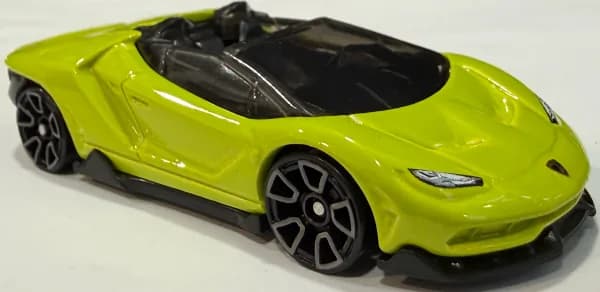 '16 Lamborghini Centenario Roadster