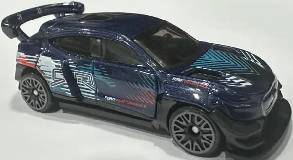 Ford Mustang Mach-E 1400